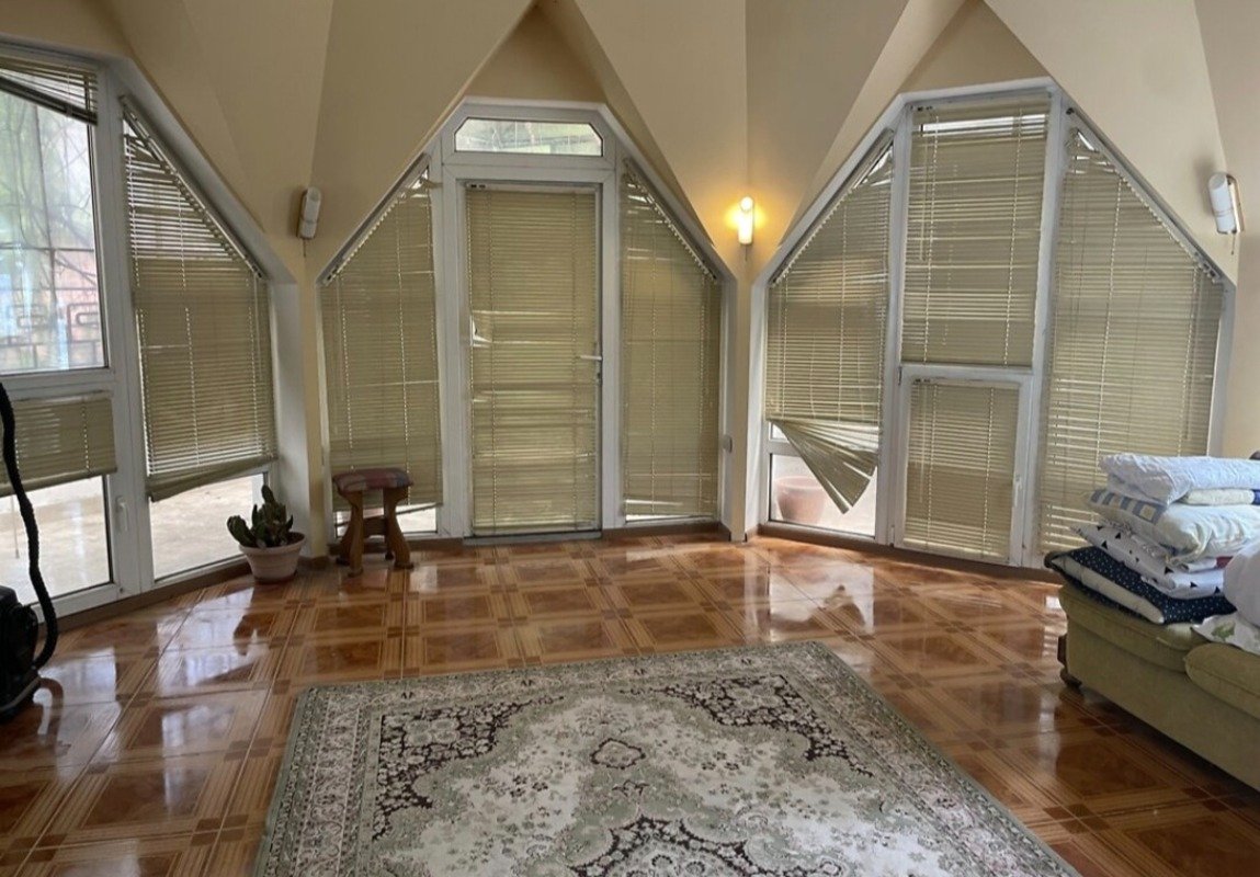 Будинок на вул. Львовская, 475 м², 421 000$ — FAKTOR