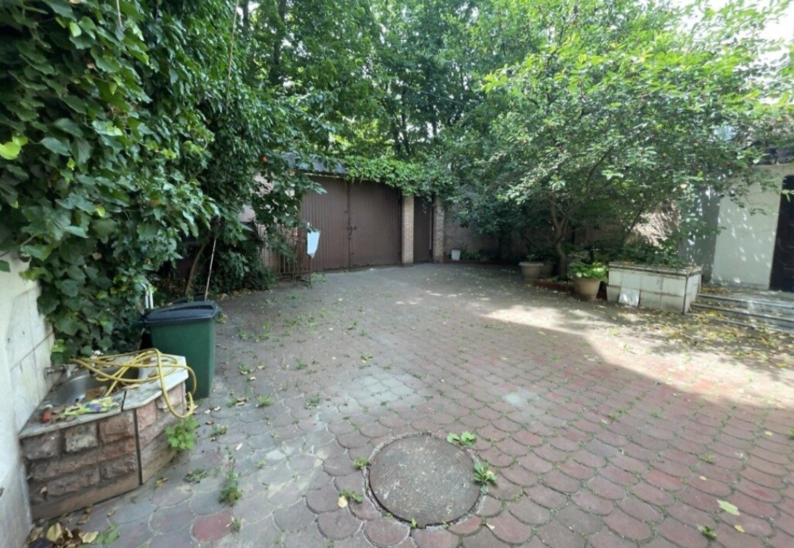 Будинок на вул. Львовская, 475 м², 421 000$ — FAKTOR