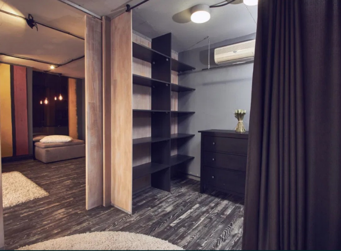 Комерційна нерухомість на вул. Гимназическая, 77 м², 80 000$ — FAKTOR