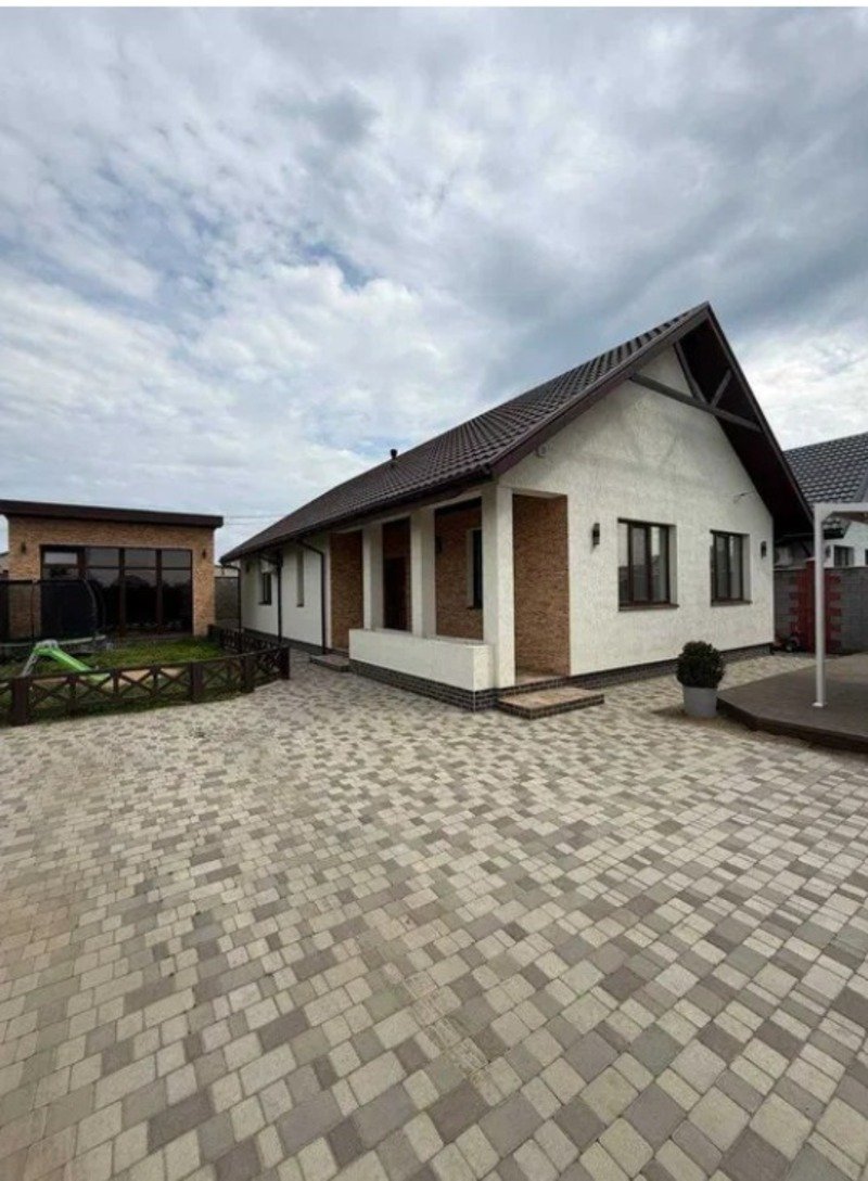 Будинок на вул. Радужная, 114 м², 200 000$ — FAKTOR