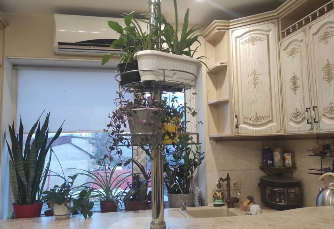 Квартира на вул. Моторная, 95 м², 55 000$ — FAKTOR