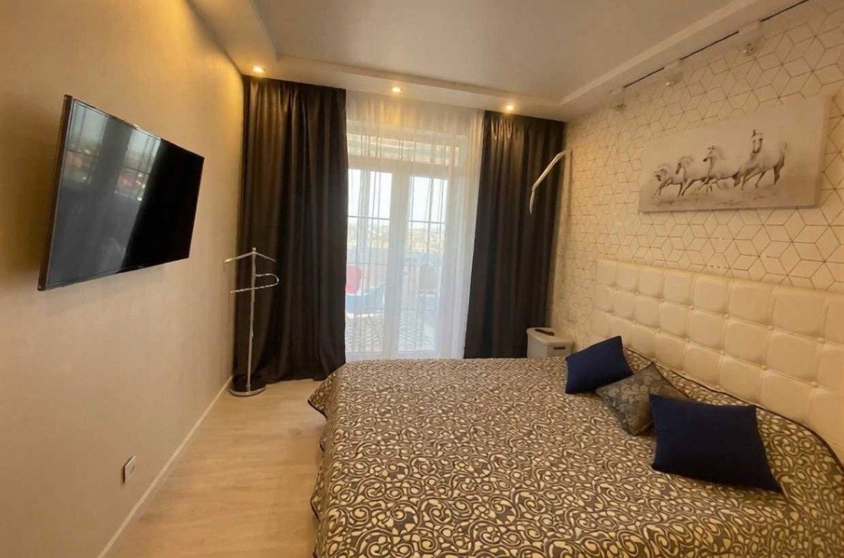 Квартира на ул. Независимости, 50 м², 50 000$ — FAKTOR