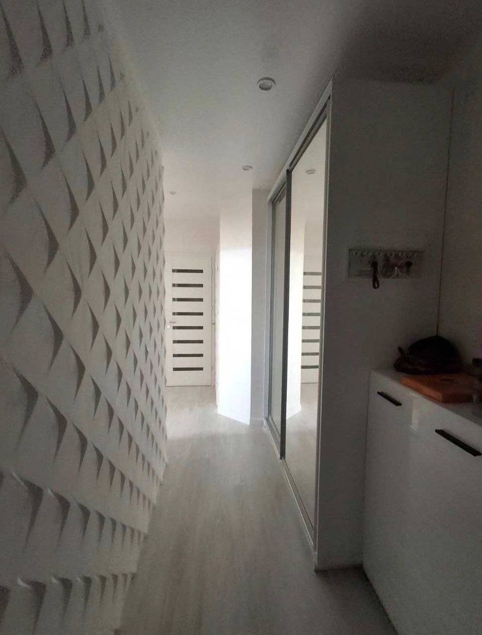 Квартира на ул. Независимости, 50 м², 50 000$ — FAKTOR