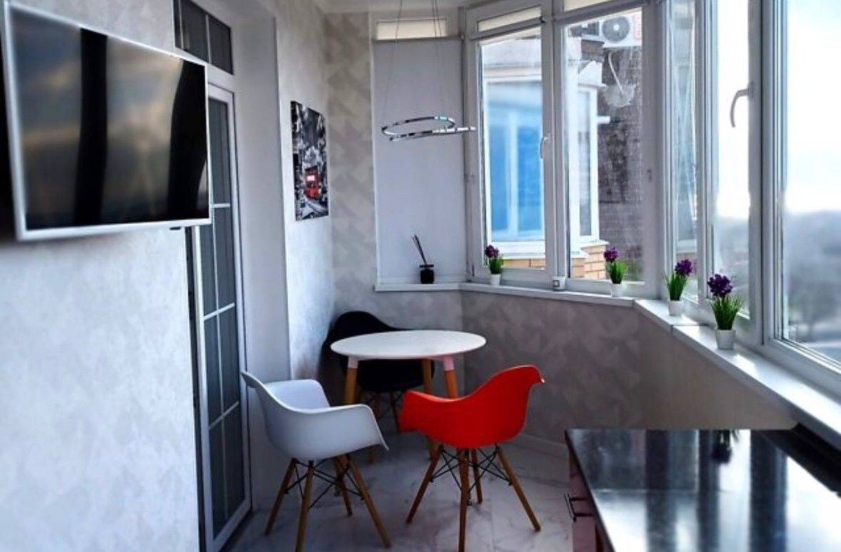 Квартира на ул. Независимости, 50 м², 50 000$ — FAKTOR