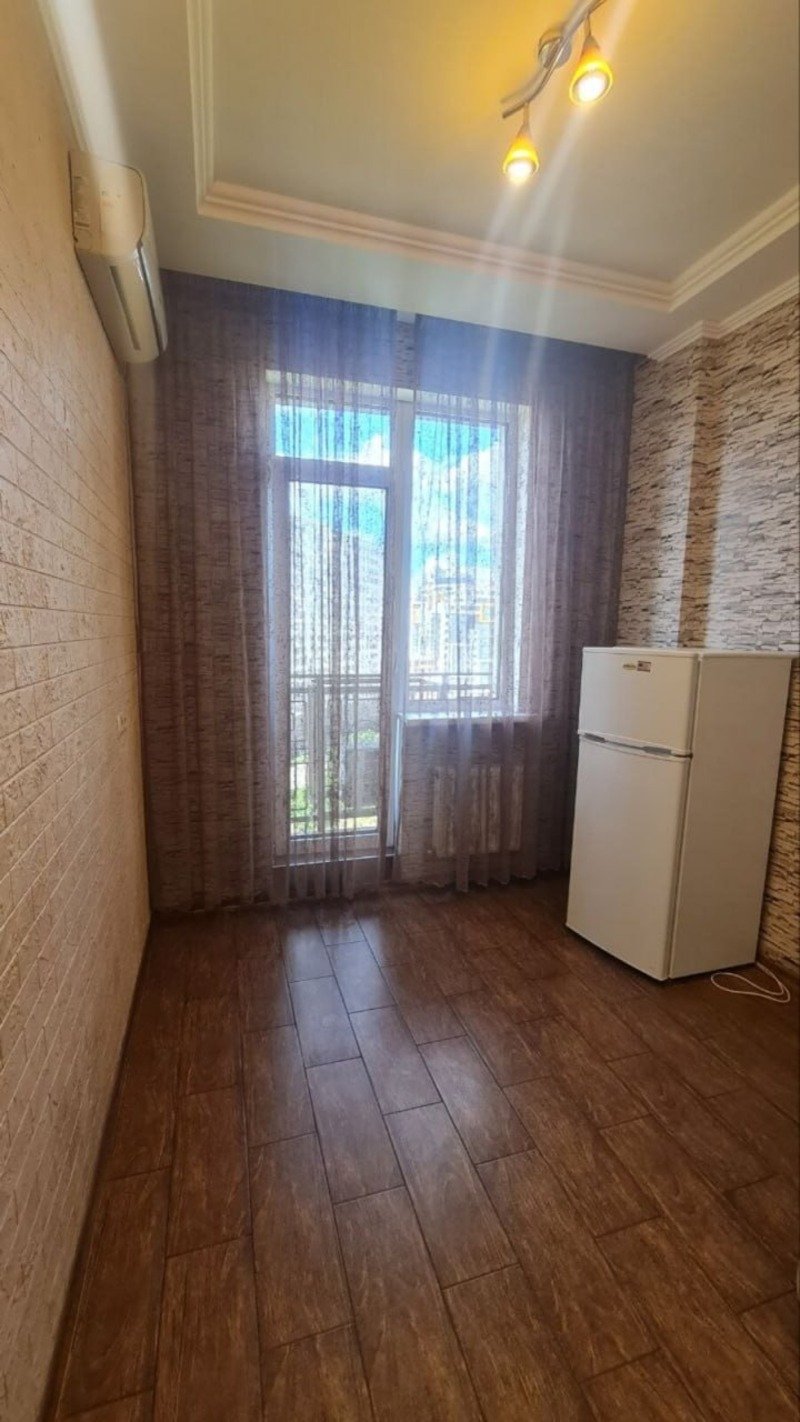 Квартира на вул. Жемчужная, 44 м², 53 000$ — FAKTOR