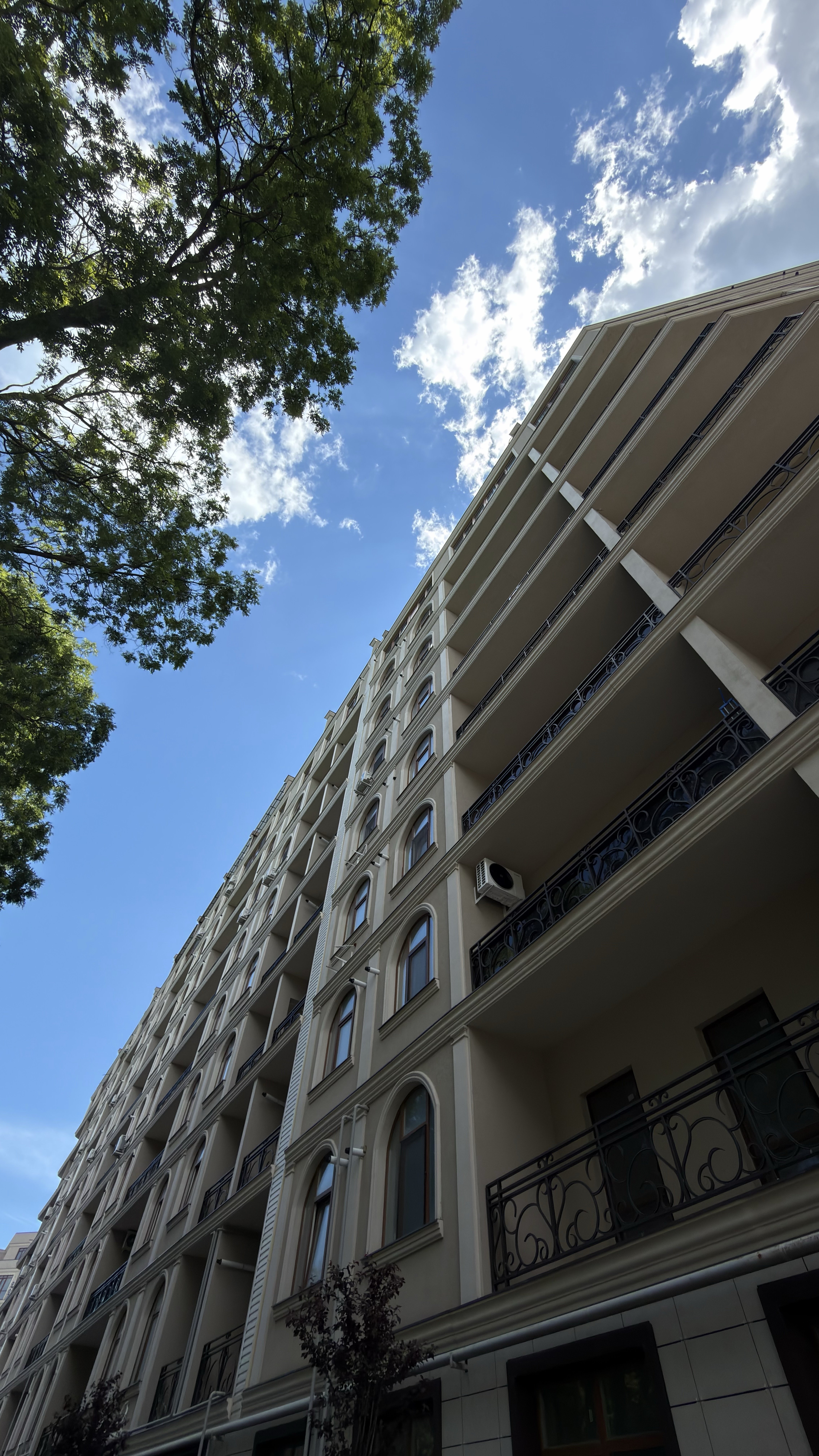 Квартира на вул. Дача Ковалевского, 97 м², 107 000$ — FAKTOR