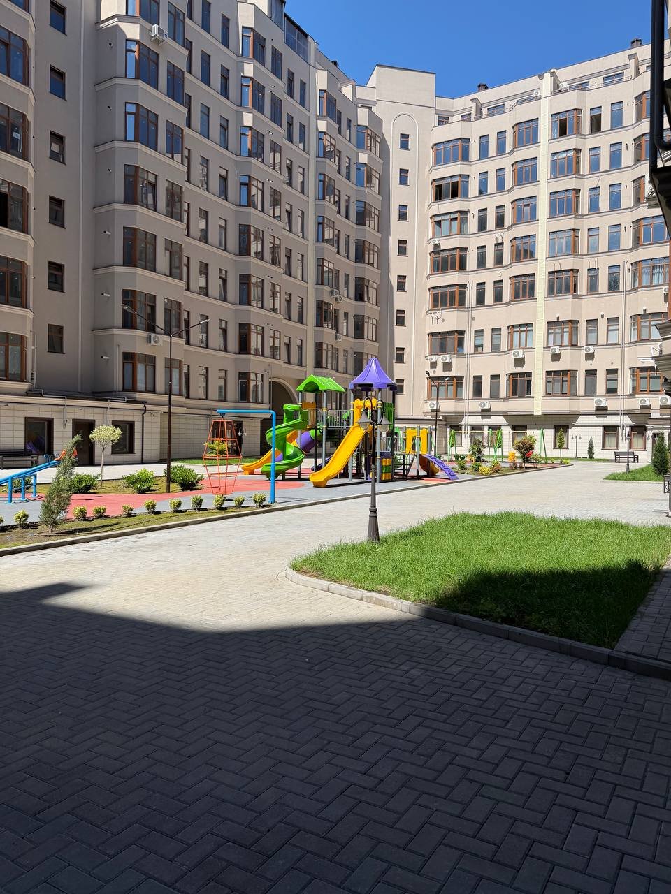 Квартира на вул. Дача Ковалевского, 97 м², 110 900$ — FAKTOR