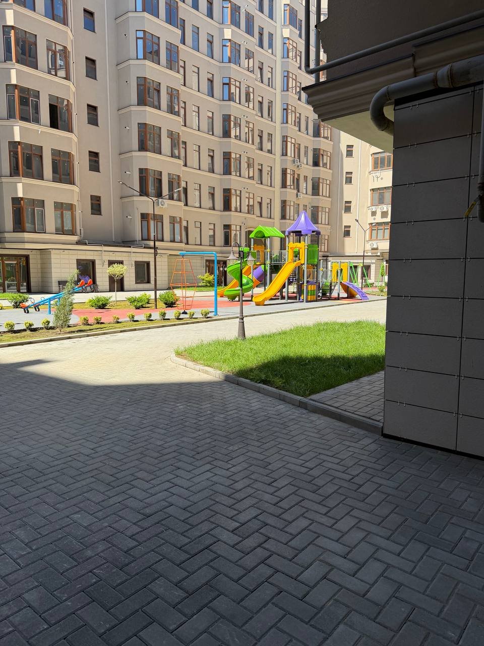 Квартира на вул. Дача Ковалевского, 97 м², 110 900$ — FAKTOR