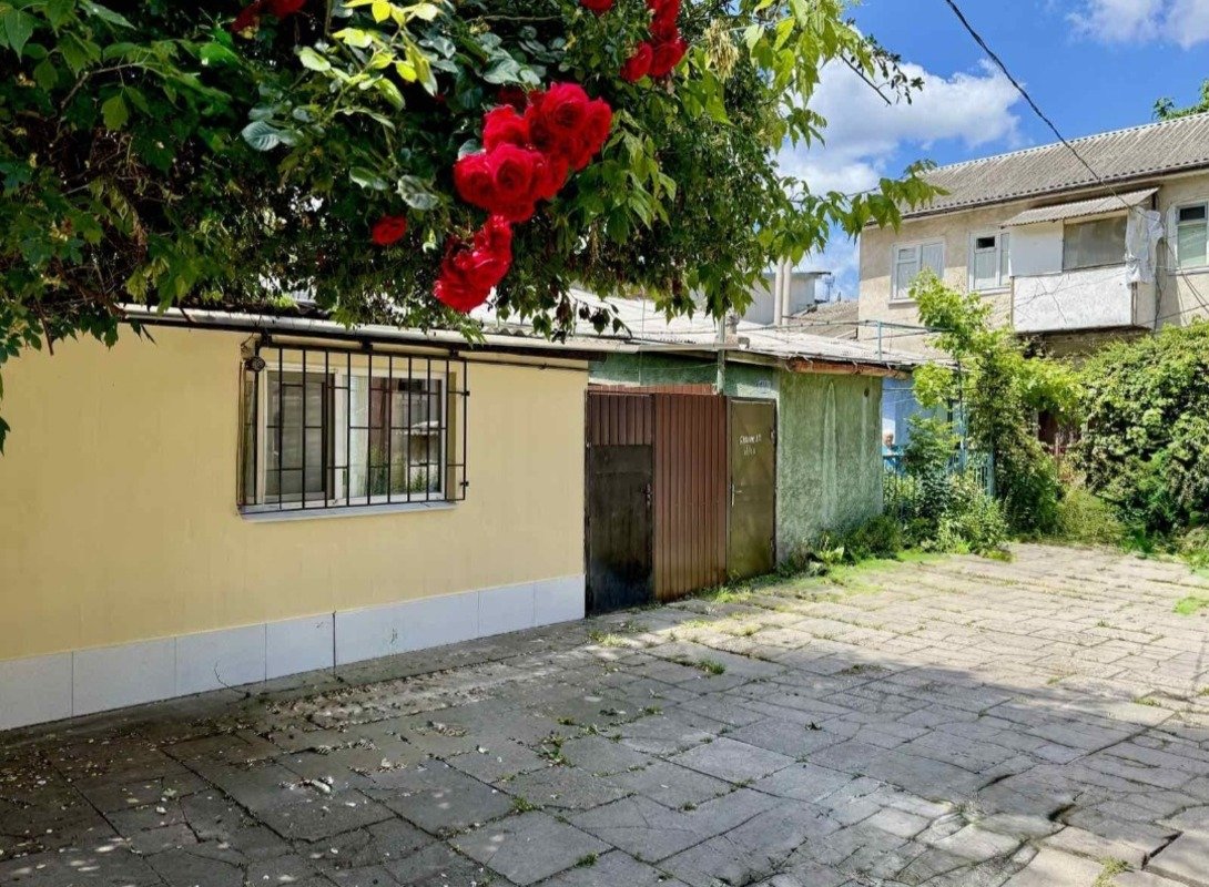 Квартира на вул. Богдана Хмельницкого, 45 м², 45 000$ — FAKTOR