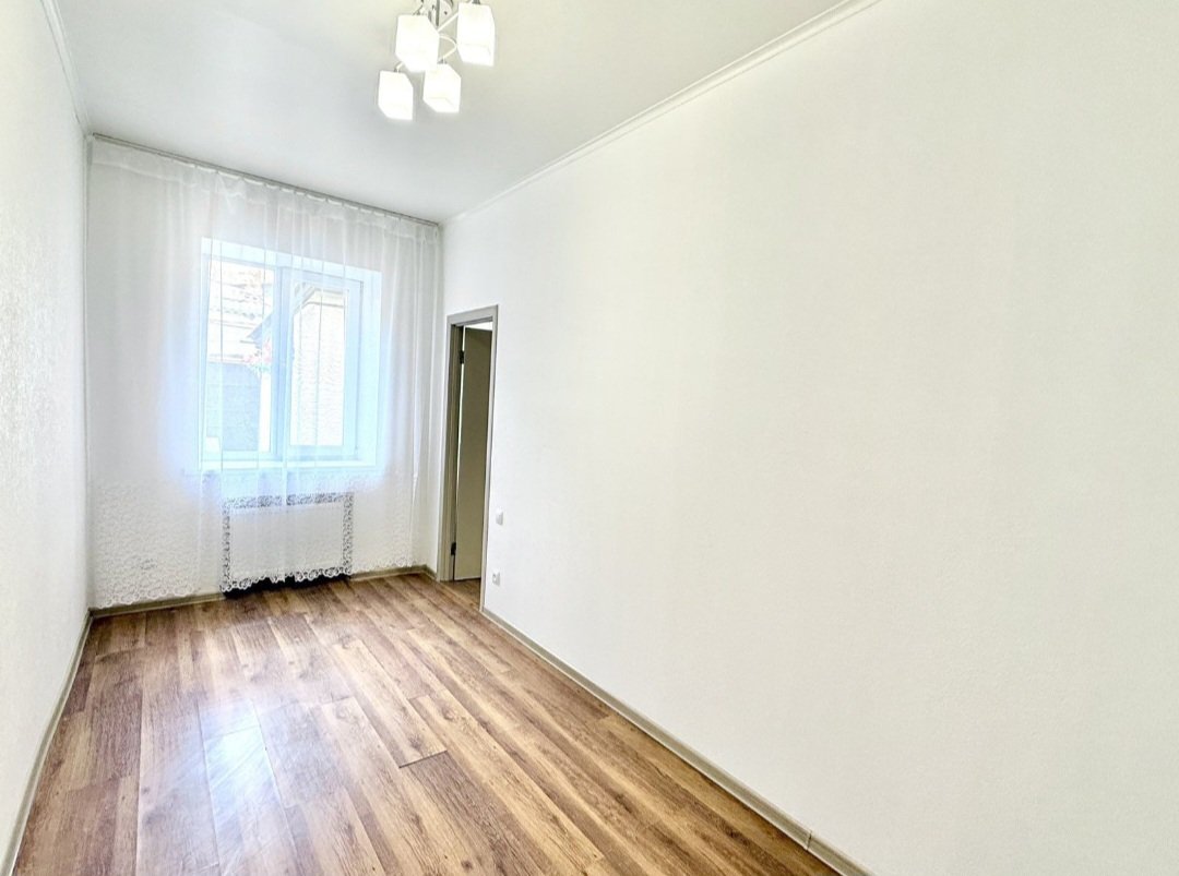 Квартира на вул. Богдана Хмельницкого, 45 м², 45 000$ — FAKTOR
