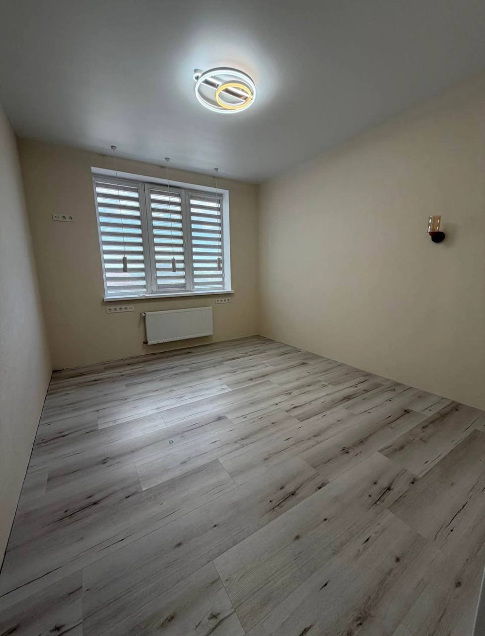 Квартира на вул. Костанди, 87 м², 120 000$ — FAKTOR