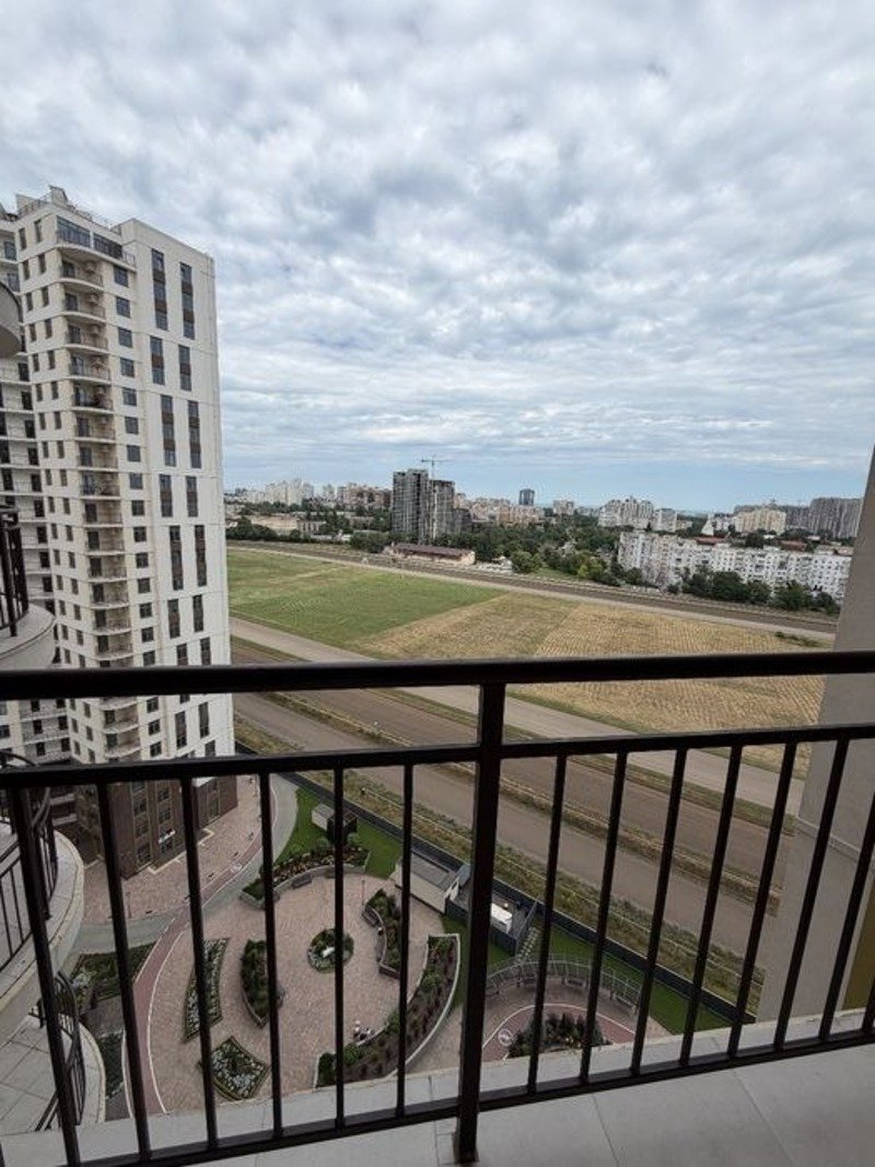 Квартира на вул. Краснова, 43 м², 99 130$ — FAKTOR