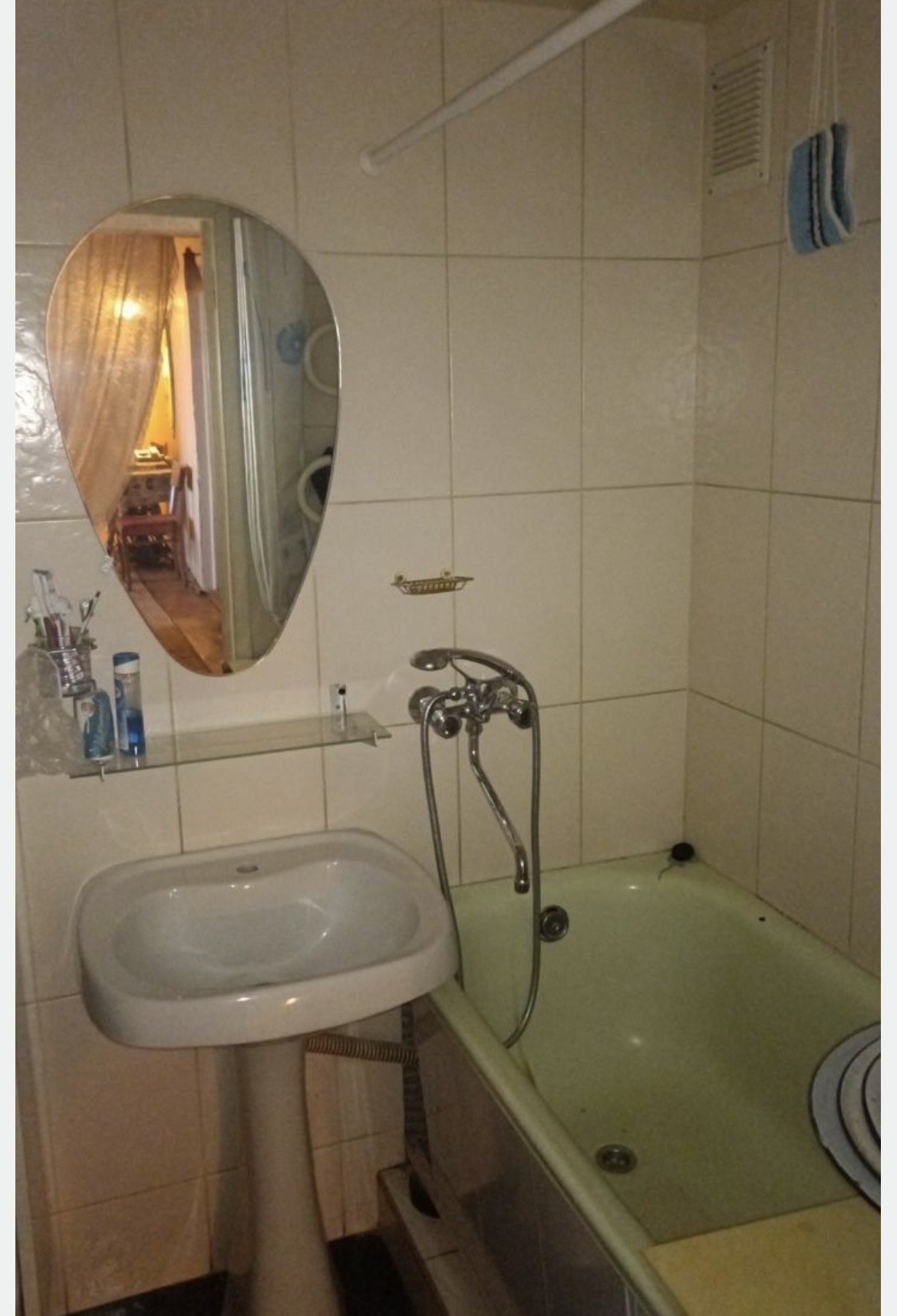 Квартира на вул. Махачкалинская, 90 м², 57 000$ — FAKTOR