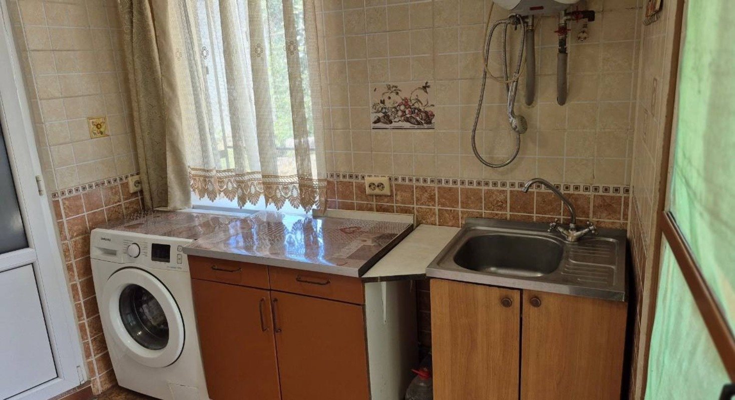 Квартира на ул. Черноморского Казачества, 42 м², 27 000$ — FAKTOR