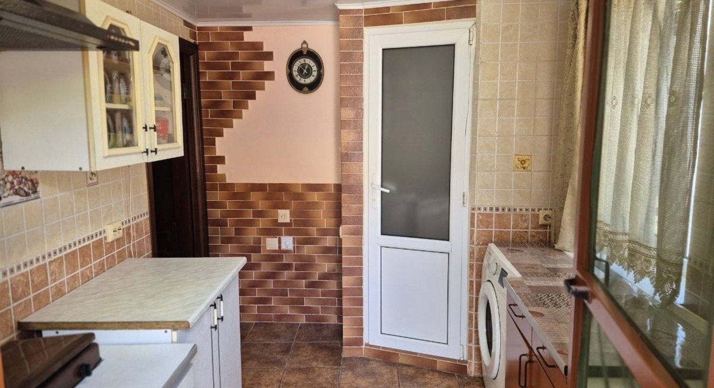 Квартира на ул. Черноморского Казачества, 42 м², 27 000$ — FAKTOR
