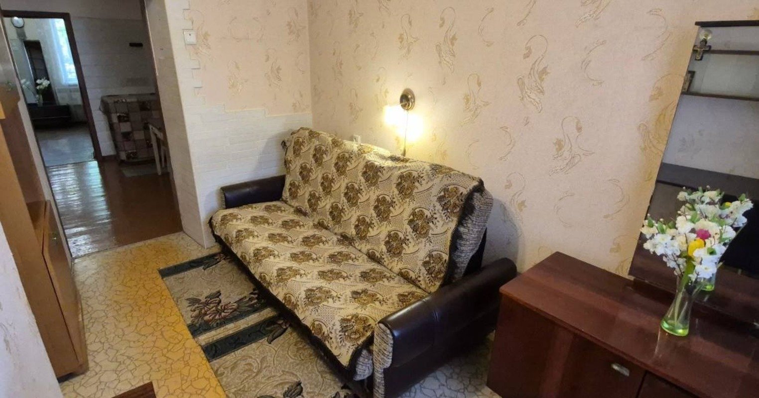 Квартира на ул. Черноморского Казачества, 42 м², 27 000$ — FAKTOR