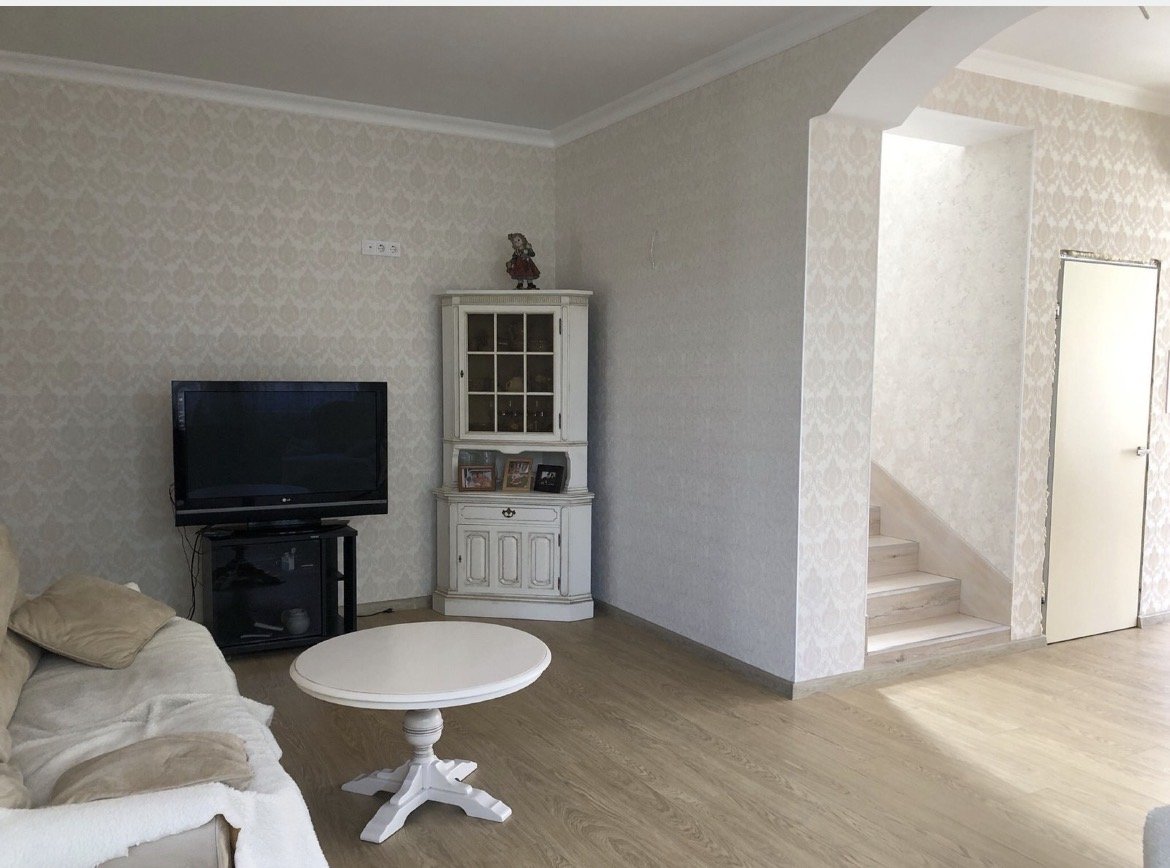 Будинок на вул. Каманина пер., 220 м², 280 000$ — FAKTOR