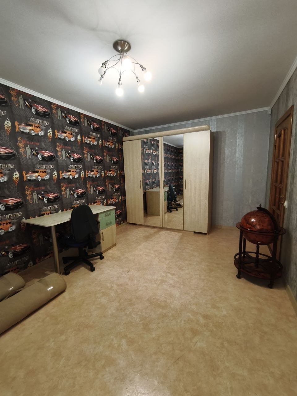Квартира на ул. Космонавтов, 68 м², 60 500$ — FAKTOR