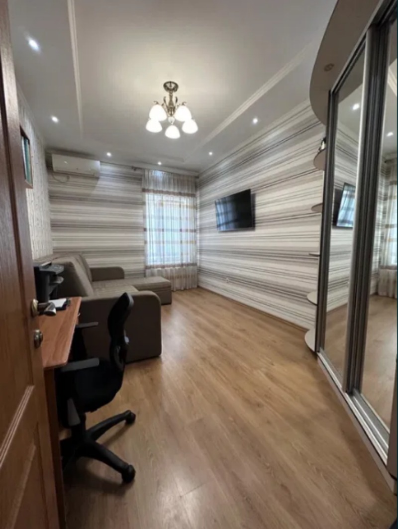 Квартира на вул. Головковская, 76 м², 89 000$ — FAKTOR