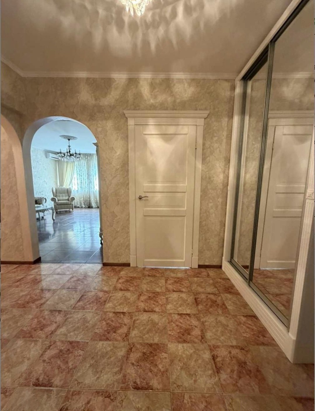Квартира на вул. Фонтанская дорога (Приморский), 114 м², 189 000$ — FAKTOR