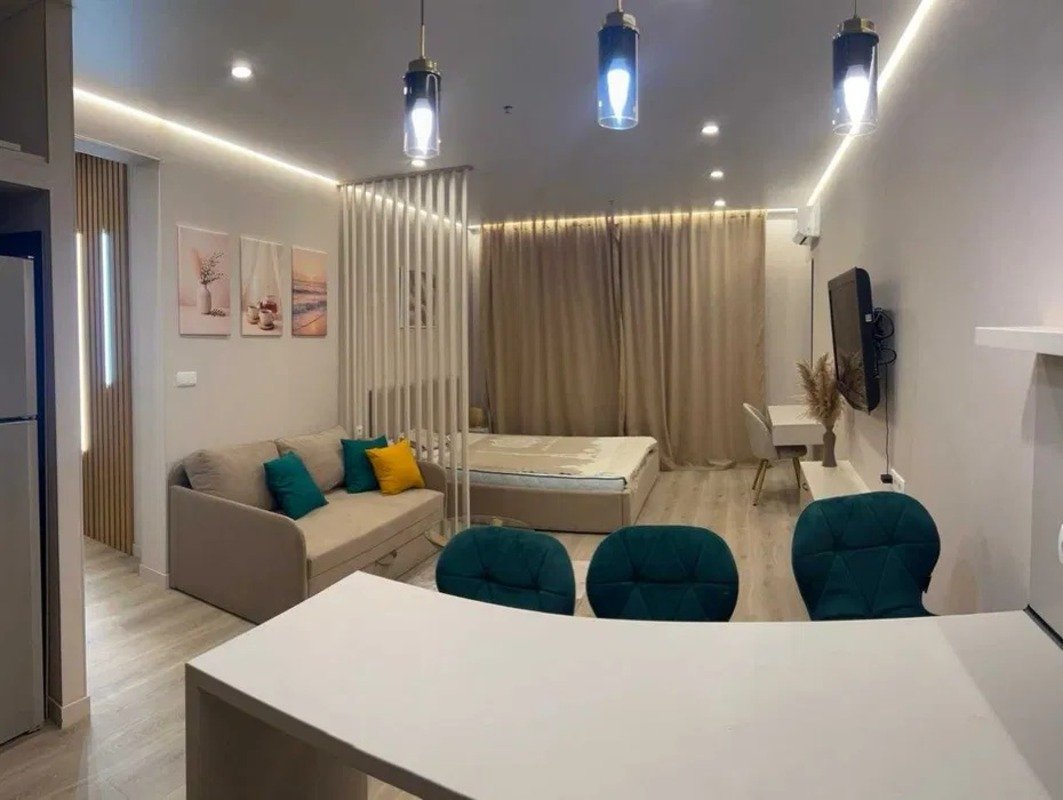 Квартира на вул. Литературная, 39 м², 87 000$ — FAKTOR