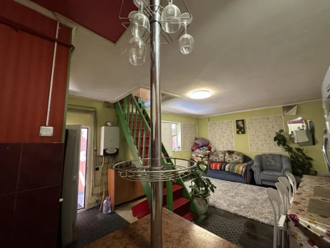 Квартира на вул. Колонтаевская, 87 м², 58 000$ — FAKTOR