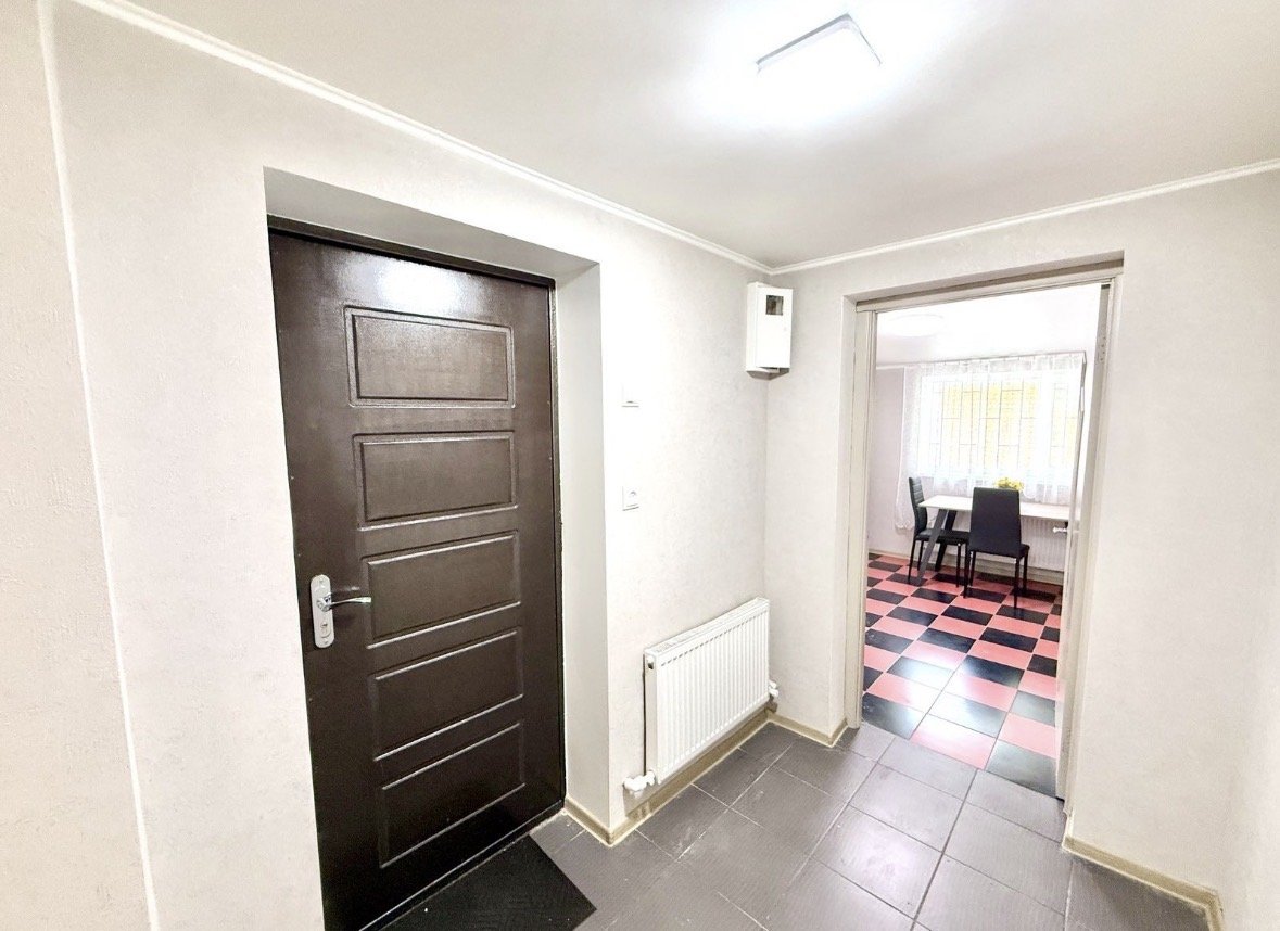 Квартира на вул. Богдана Хмельницкого, 45 м², 45 000$ — FAKTOR