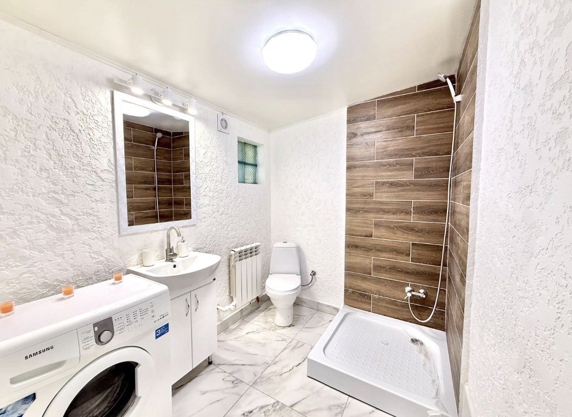 Квартира на вул. Богдана Хмельницкого, 45 м², 45 000$ — FAKTOR
