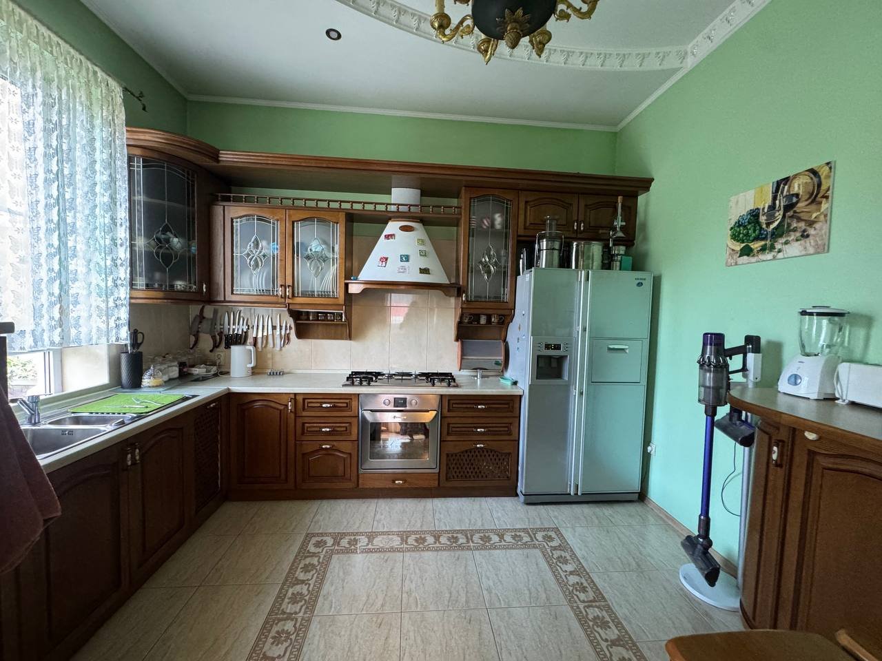 Будинок на вул. Равенства, 299 м², 470 000$ — FAKTOR