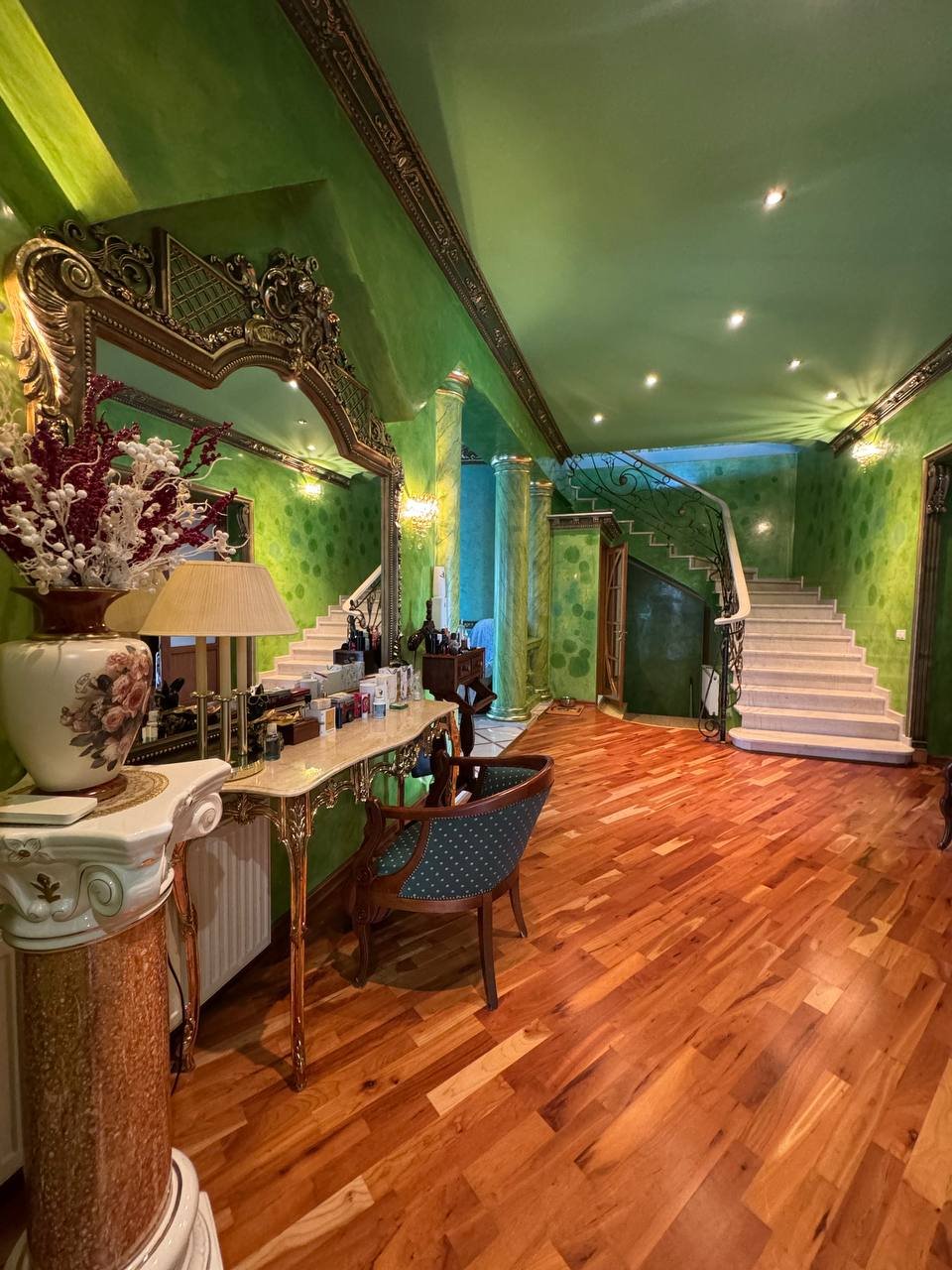 Будинок на вул. Равенства, 299 м², 470 000$ — FAKTOR