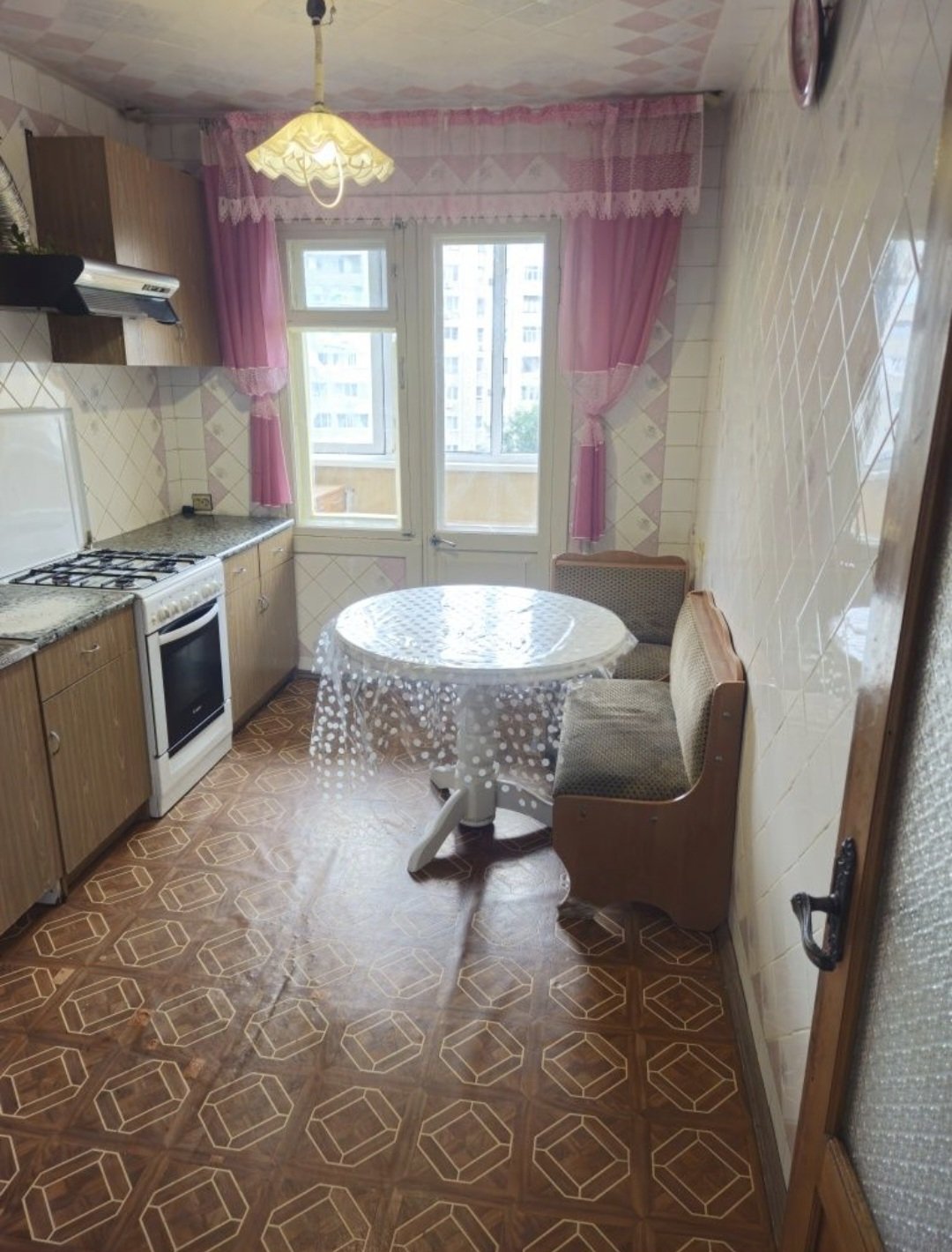 Квартира на вул. Бреуса, 65 м², 55 000$ — FAKTOR