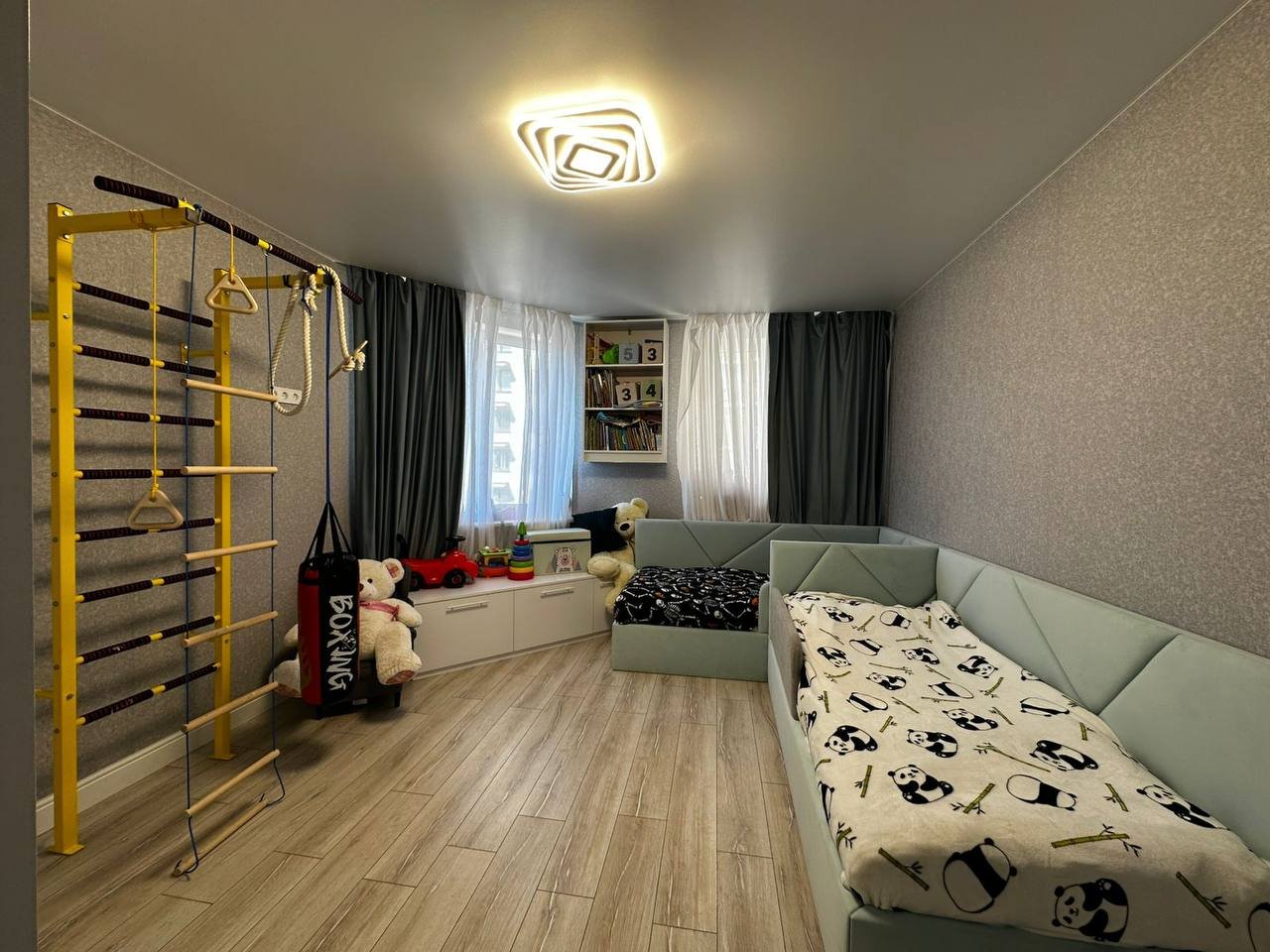 Квартира на вул. Гуляева Полковника проспект, 76 м², 115 000$ — FAKTOR