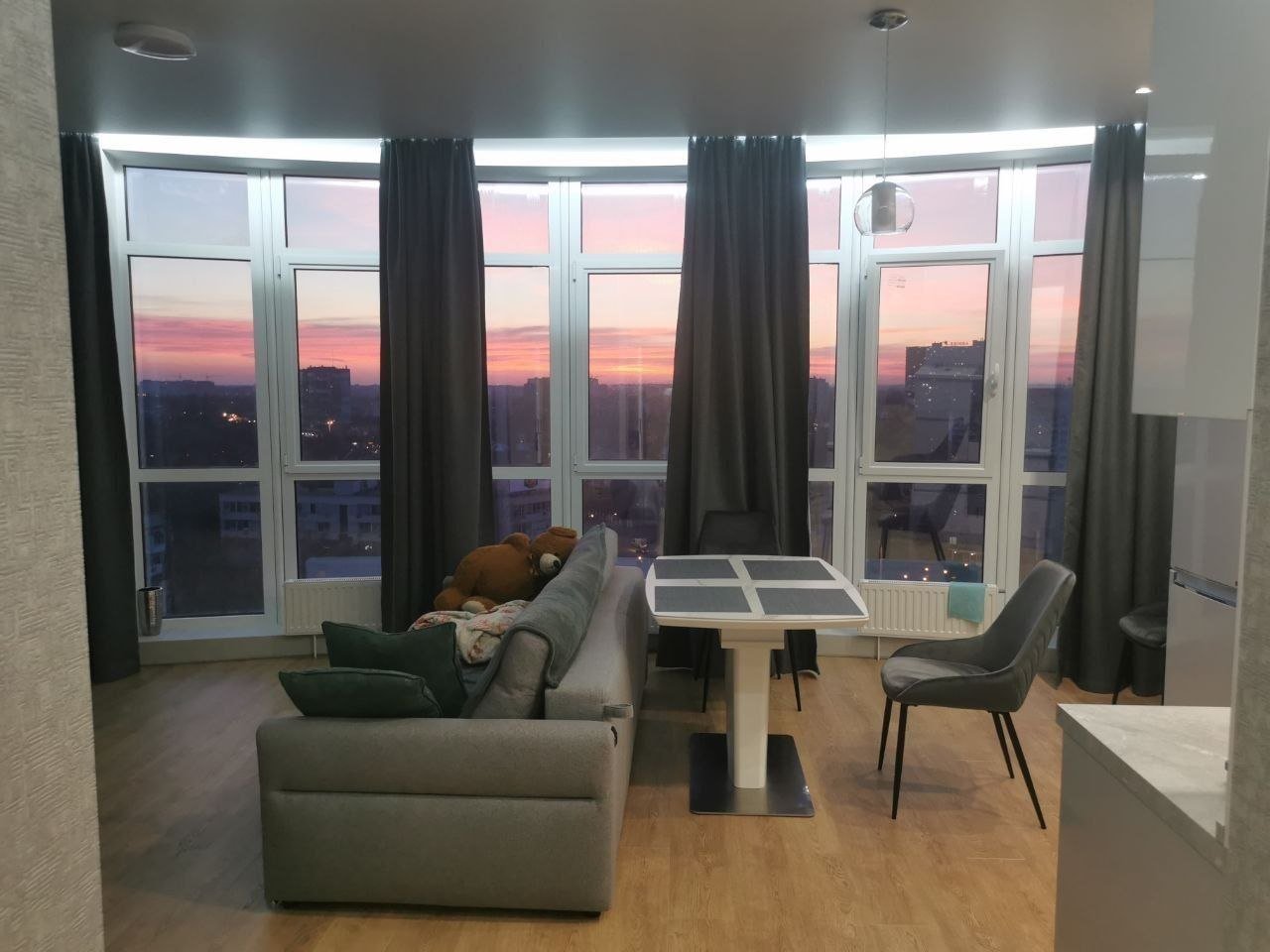 Квартира на вул. Гагарина проспект, 41 м², 82 000$ — FAKTOR