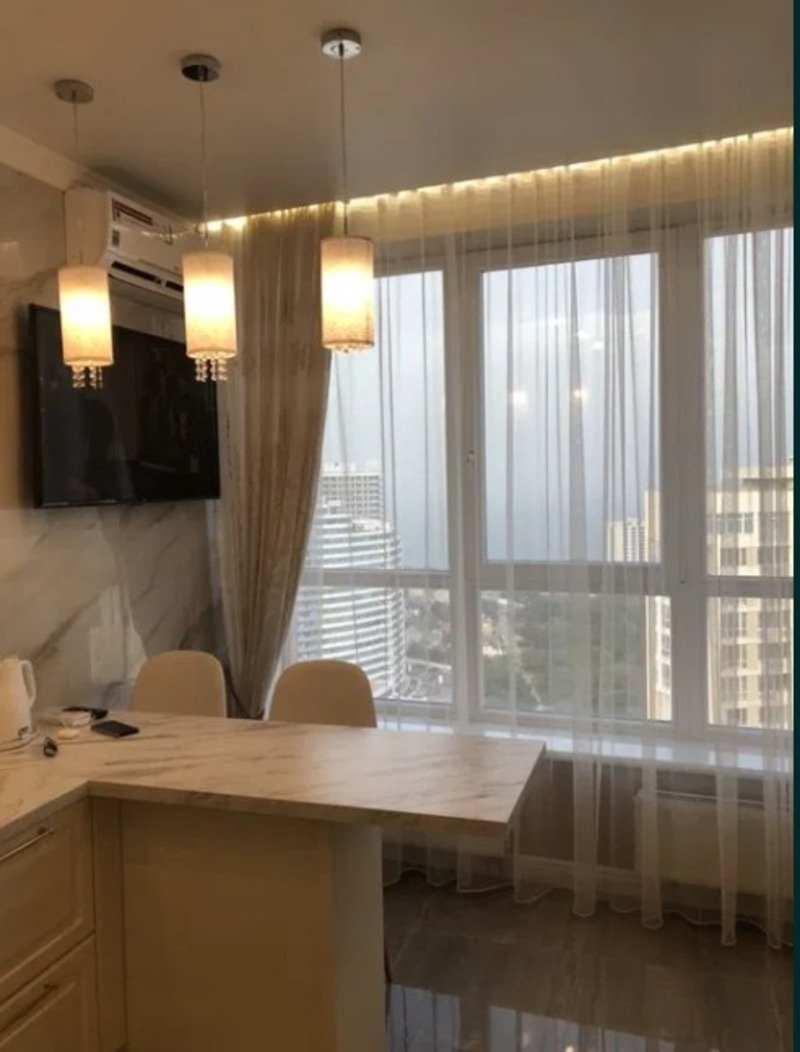 Квартира на вул. Новобереговая, 55 м², 120 000$ — FAKTOR