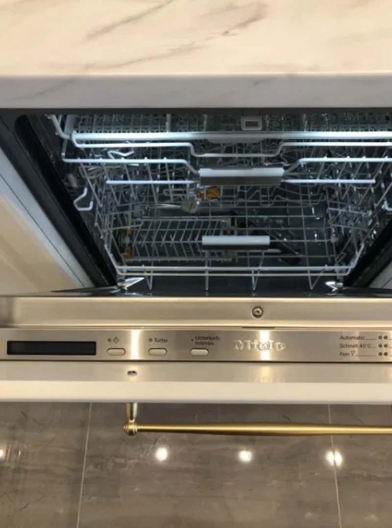 Квартира на вул. Новобереговая, 55 м², 120 000$ — FAKTOR