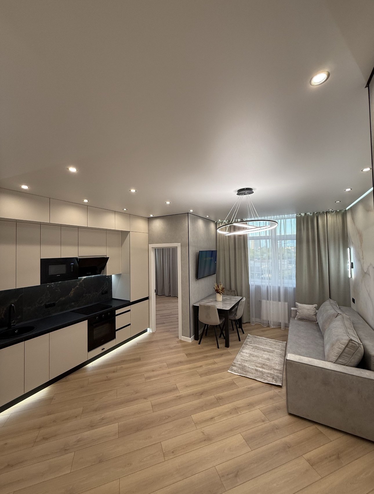 Квартира на вул. Краснова, 60 м², 104 800$ — FAKTOR