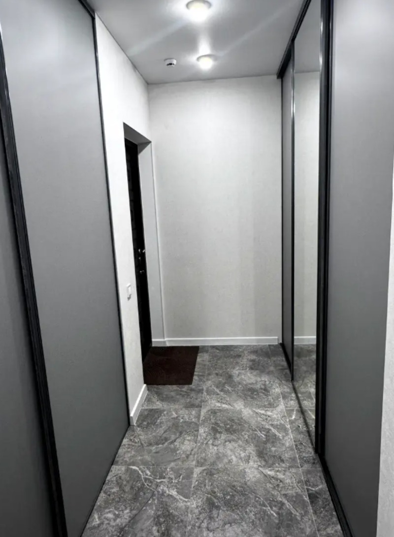 Квартира на ул. Сахарова Академика, 40 м², 60 000$ — FAKTOR