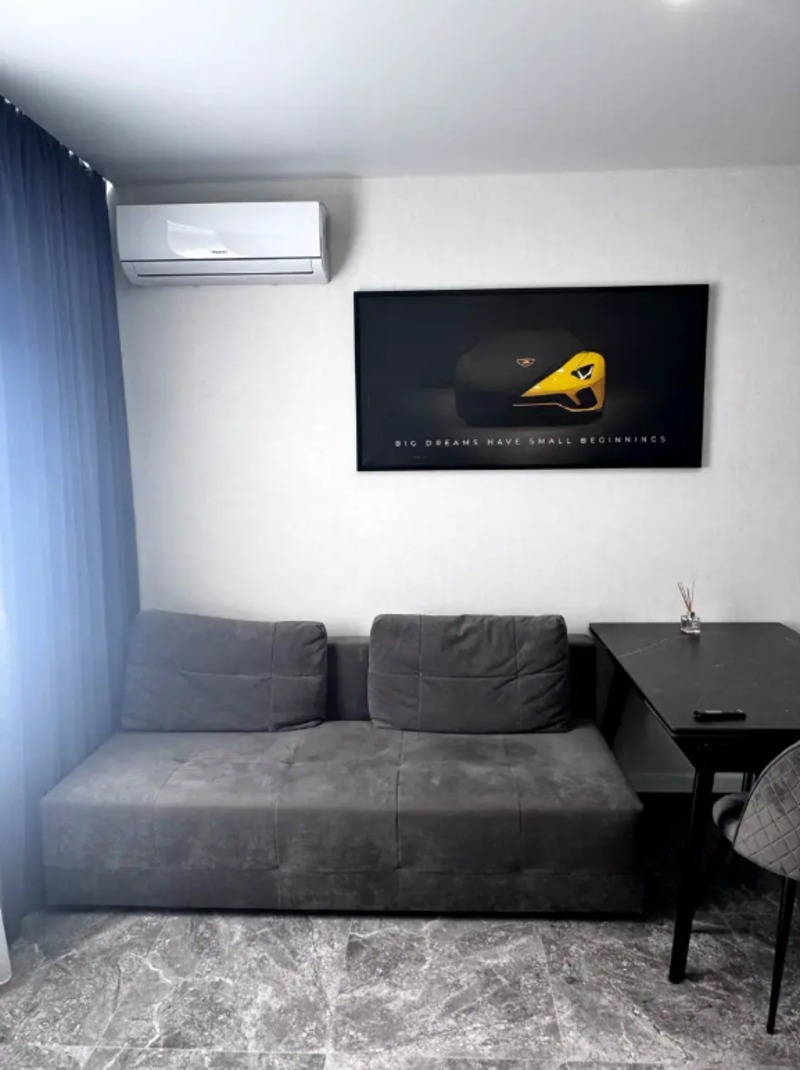 Квартира на ул. Сахарова Академика, 40 м², 60 000$ — FAKTOR