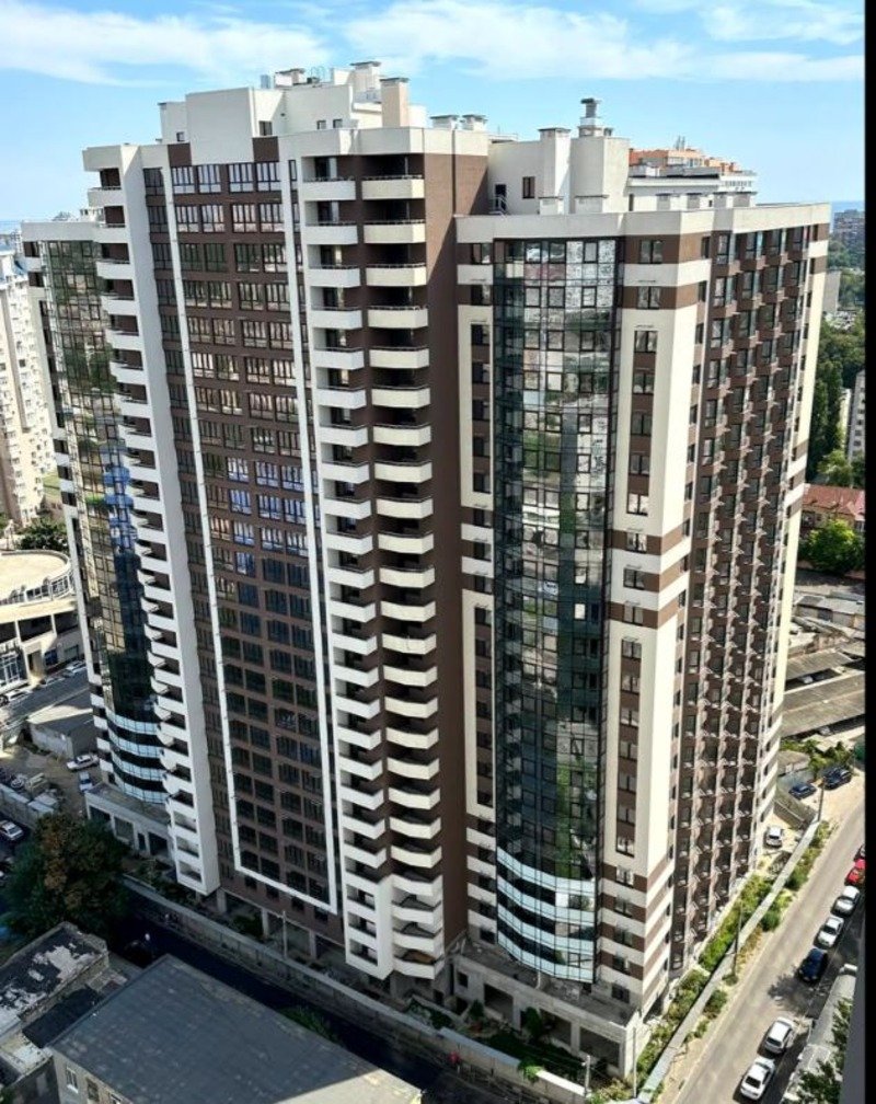 Квартира на вул. Среднефонтанская, 65 м², 70 000$ — FAKTOR