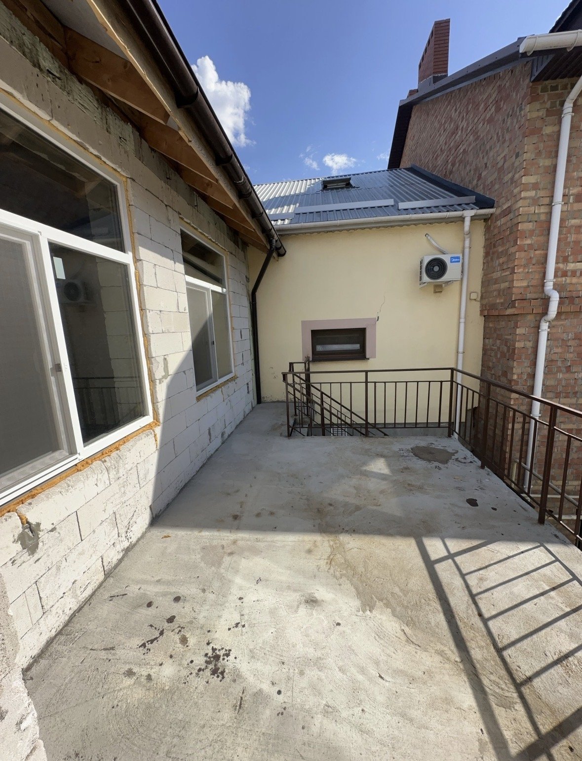 Квартира на вул. Мечникова, 101 м², 60 000$ — FAKTOR