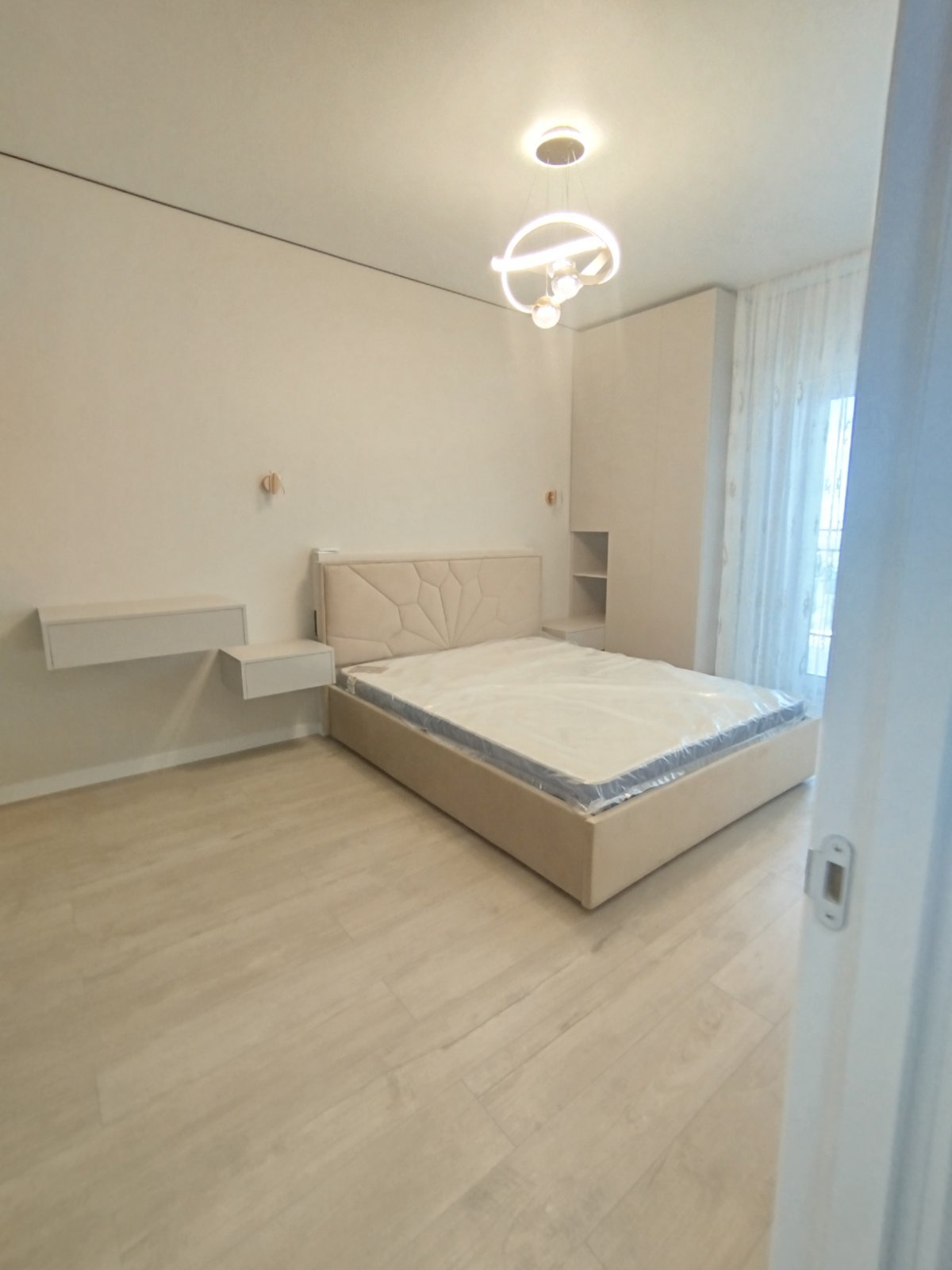 Квартира на вул. Краснова, 42 м², 70 000$ — FAKTOR