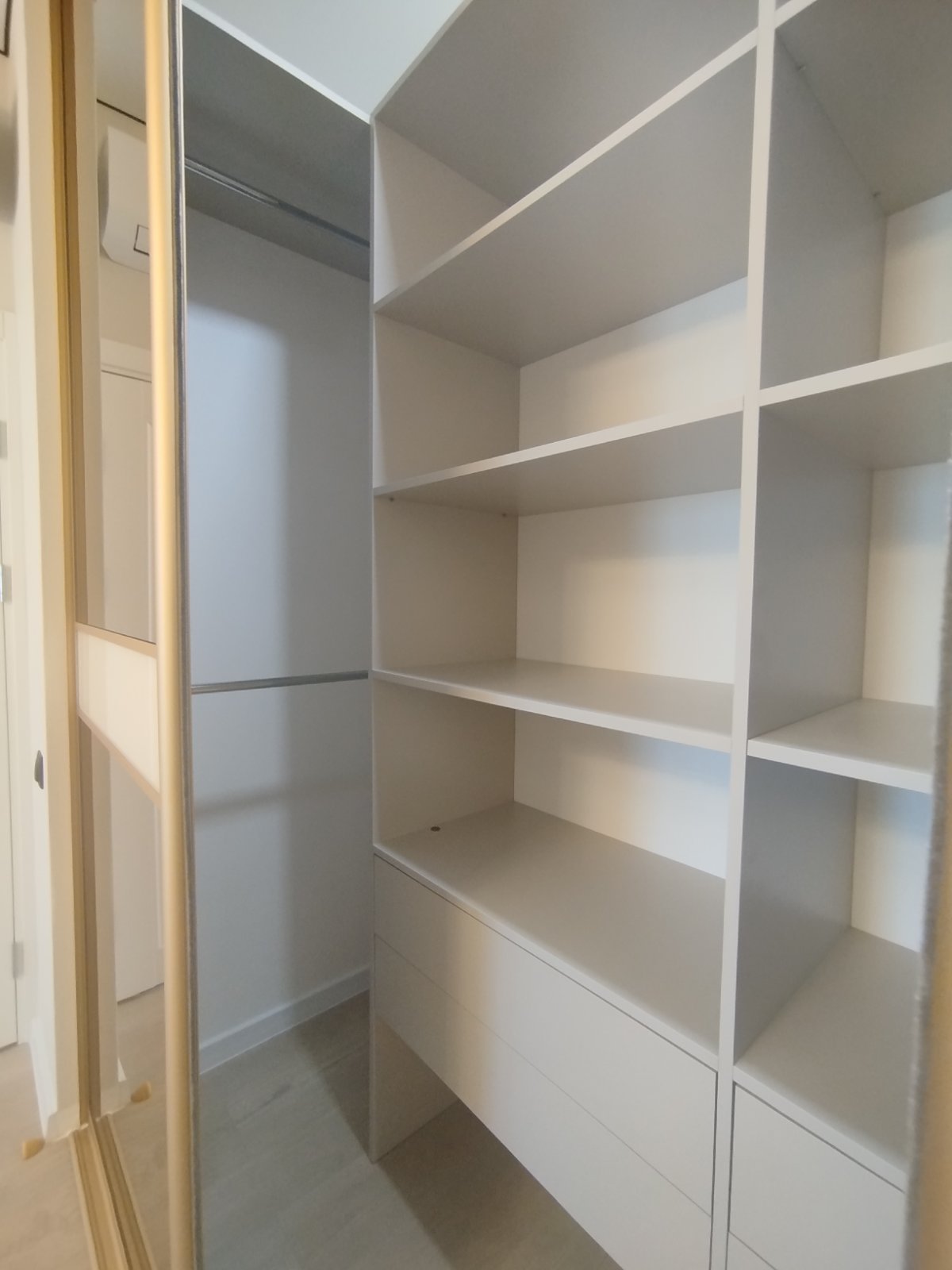Квартира на вул. Краснова, 42 м², 70 000$ — FAKTOR