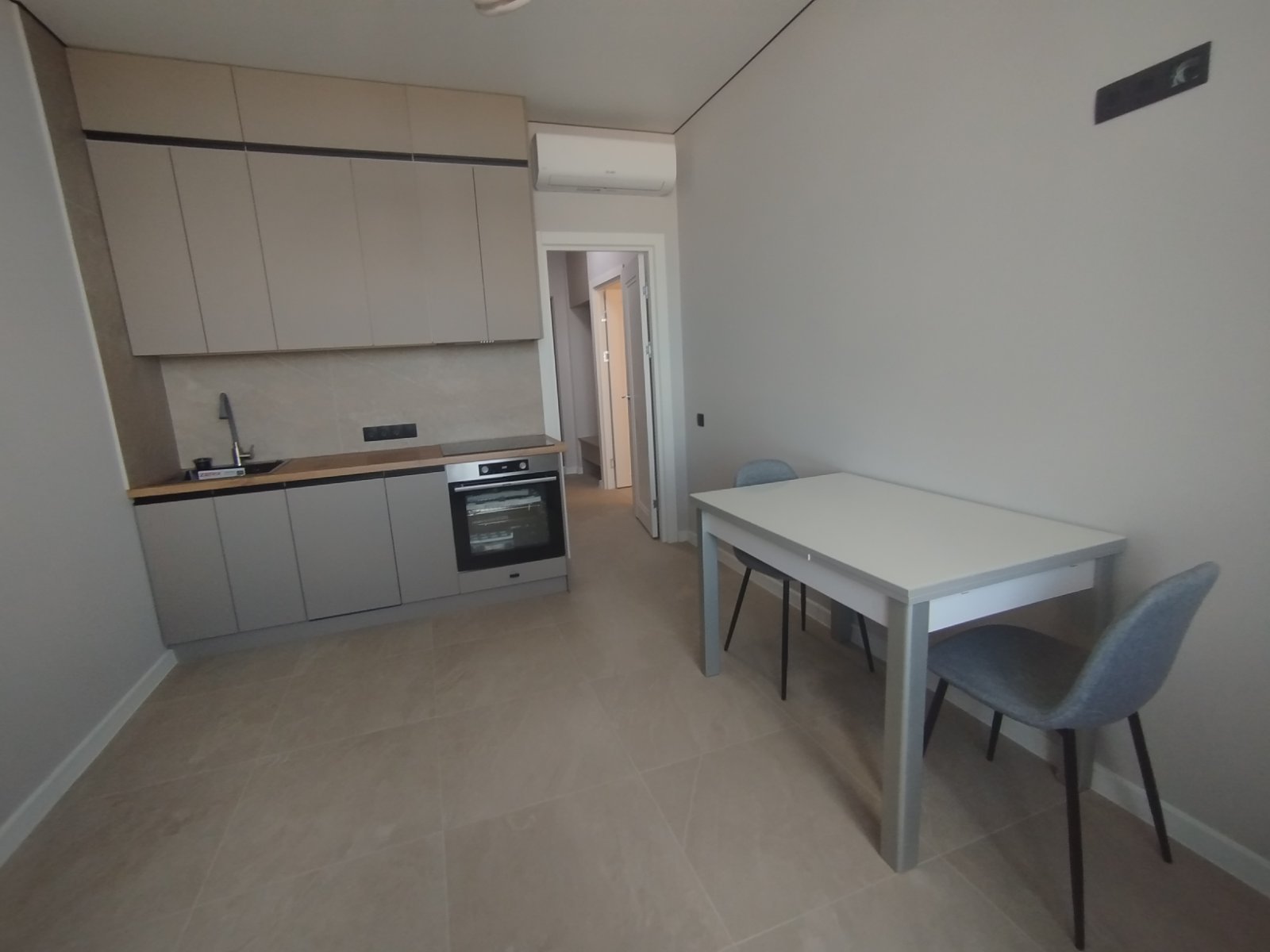 Квартира на вул. Краснова, 42 м², 70 000$ — FAKTOR