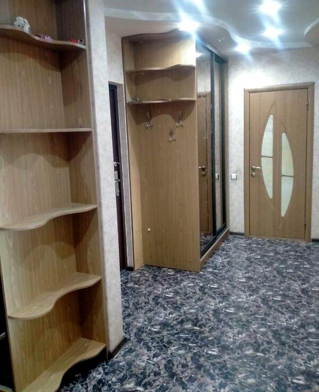 Квартира на вул. Добровольского проспект, 85 м², 62 000$ — FAKTOR