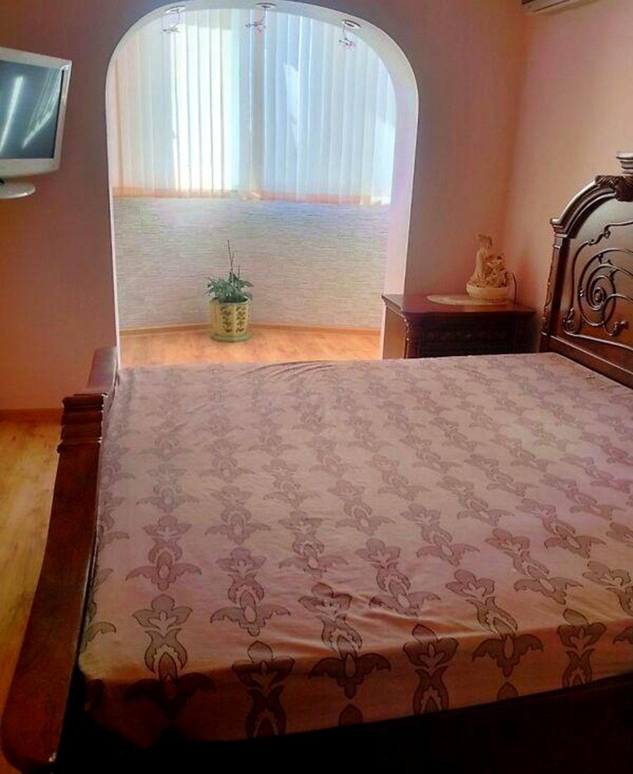 Квартира на вул. Добровольского проспект, 85 м², 62 000$ — FAKTOR