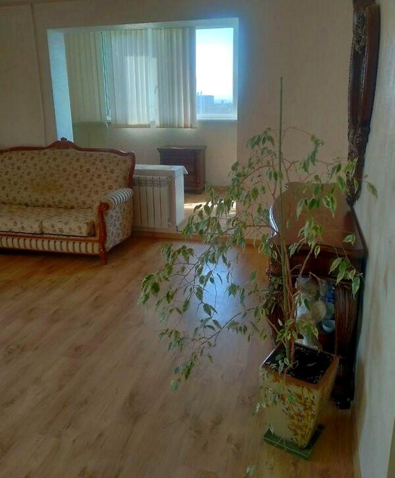 Квартира на вул. Добровольского проспект, 85 м², 62 000$ — FAKTOR