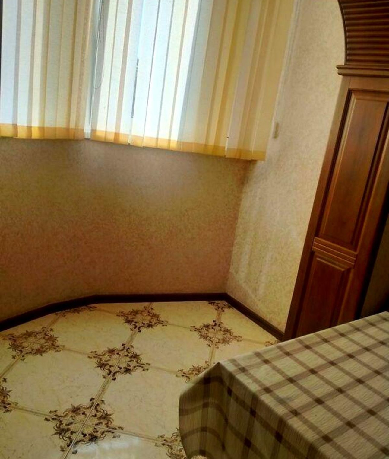 Квартира на вул. Добровольского проспект, 85 м², 62 000$ — FAKTOR