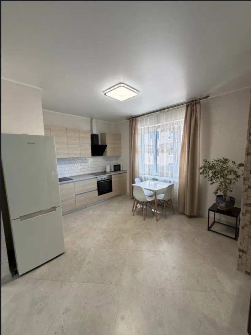 Квартира на вул. Каманина, 48 м², 95 000$ — FAKTOR