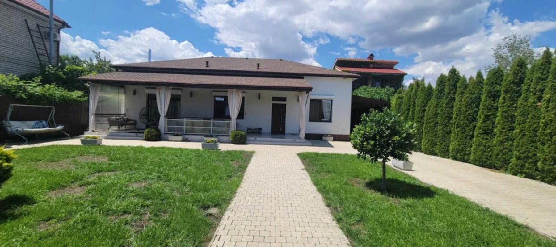 Будинок на вул. Ветеран кооп., 115 м², 160 000$ — FAKTOR