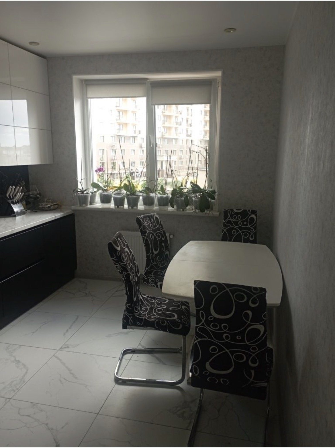 Квартира на ул. Сахарова Академика, 60 м², 99 000$ — FAKTOR